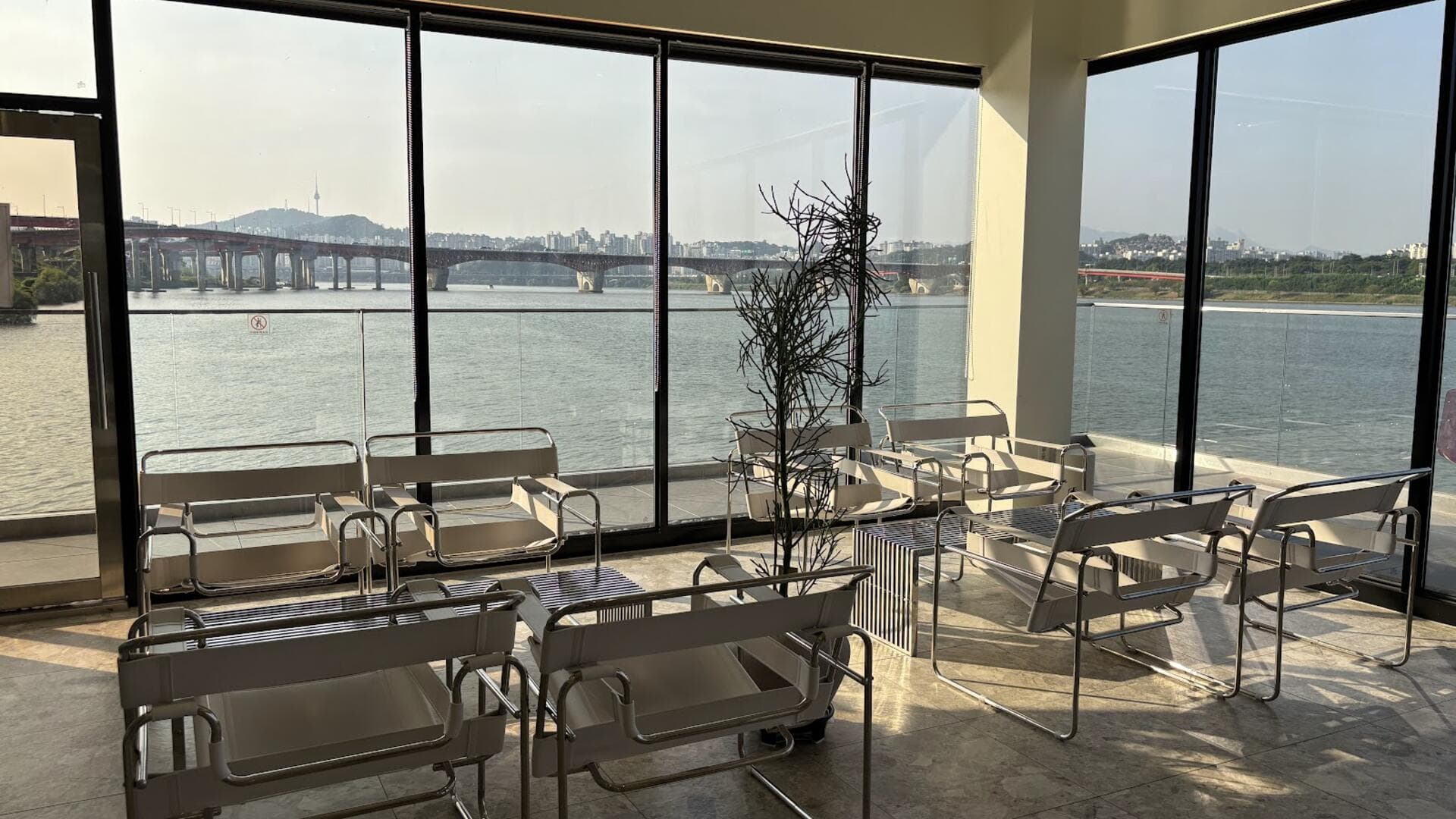 서울 전망 좋은 카페 베스트 7: 디자인과 파노라마가 만나는 공간