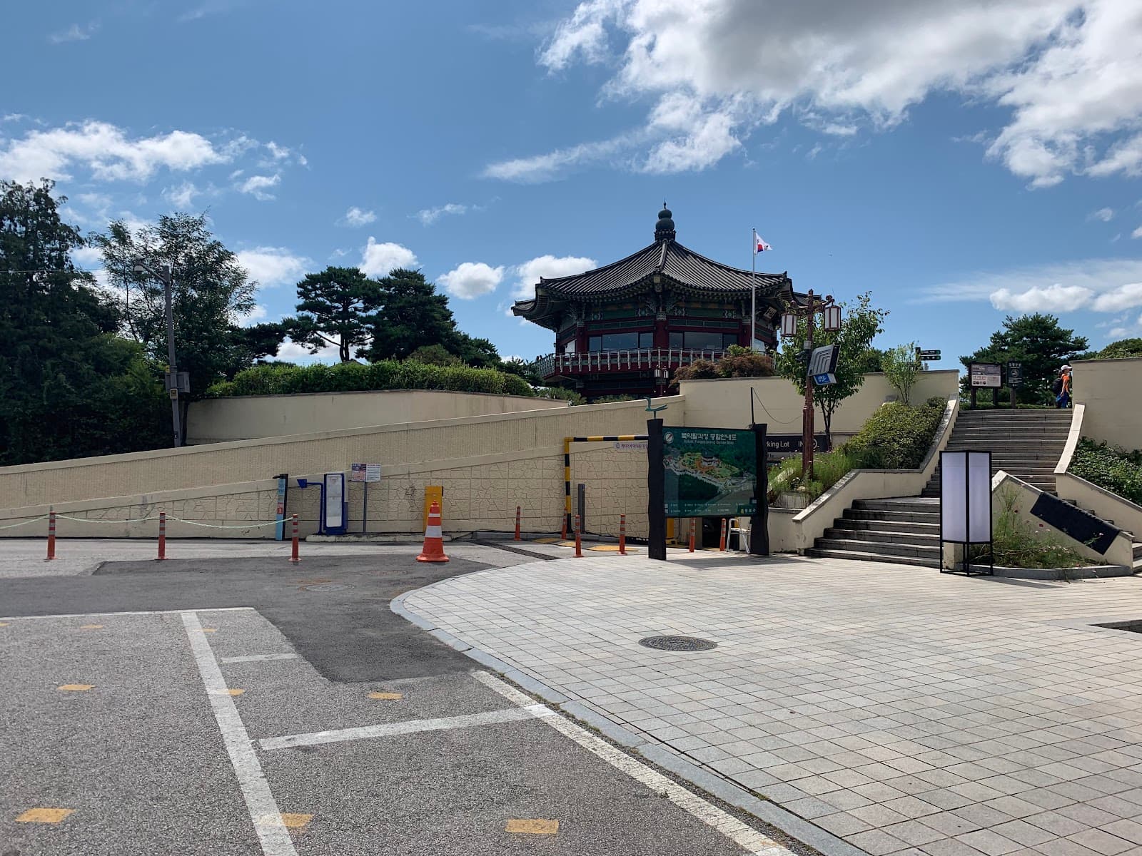 北岳天空步道八角亭 2