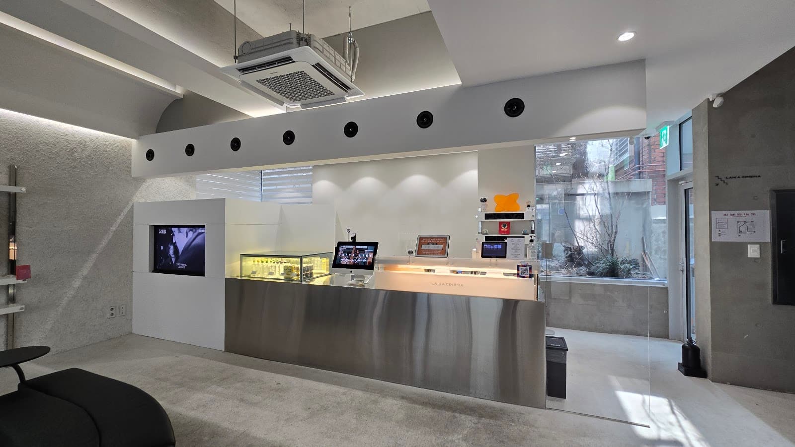 ライカシネマ 4