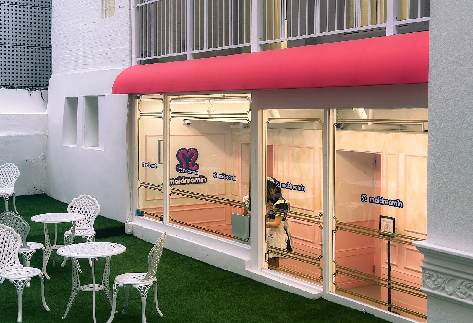 Maidreamin Hongdae (메이드리밍 弘大) 5