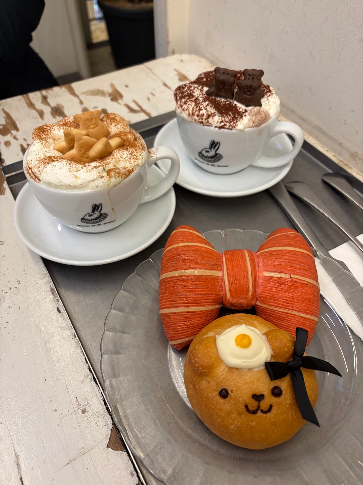 パニド エム ムーニー 4