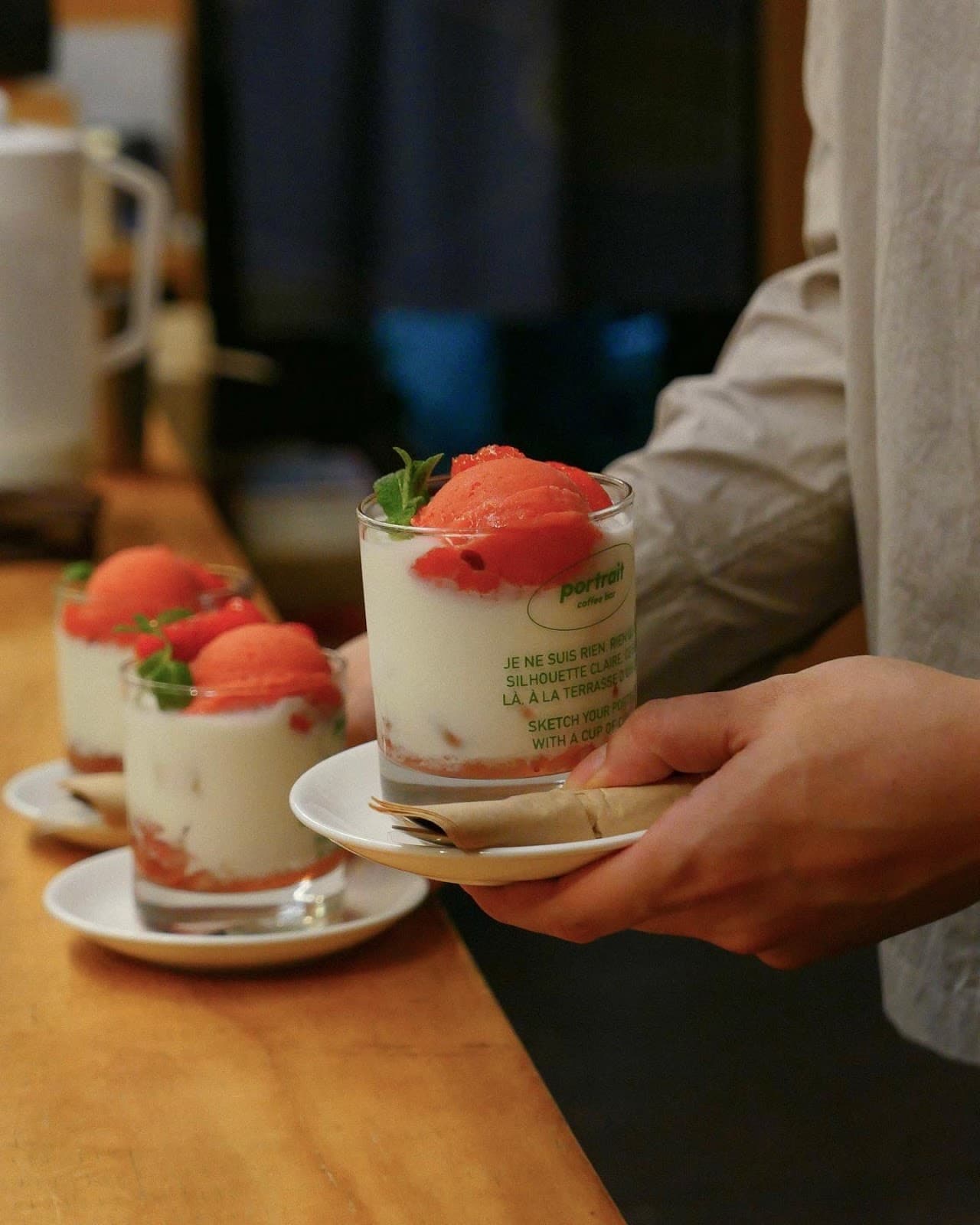 포트레이트 커피바 4