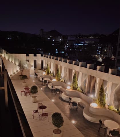 Rezero Seoul（首尔零层咖啡）