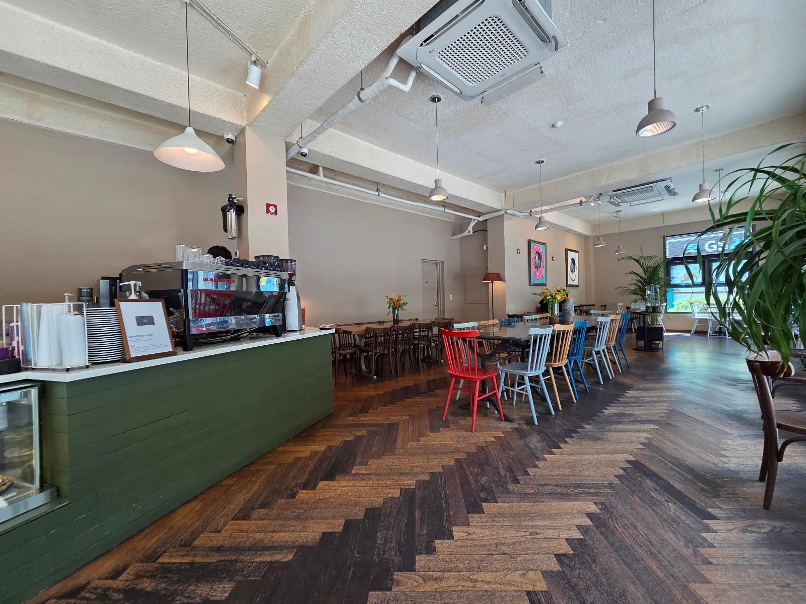 테일러 커피 연남점 3