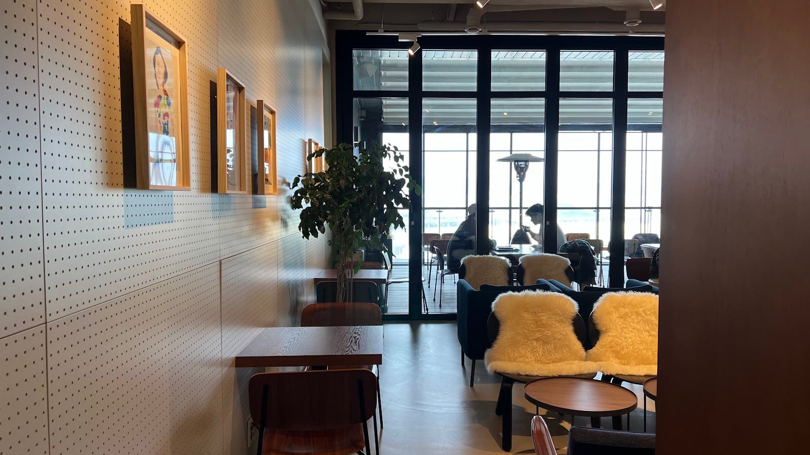 テラーズ9.5 (Tellers 9.5)