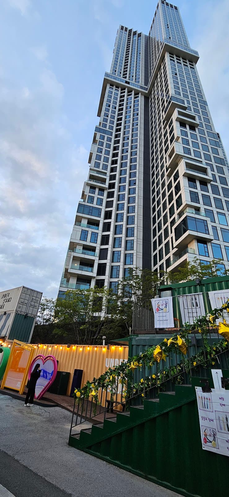 アンダースタンドアベニュー 4