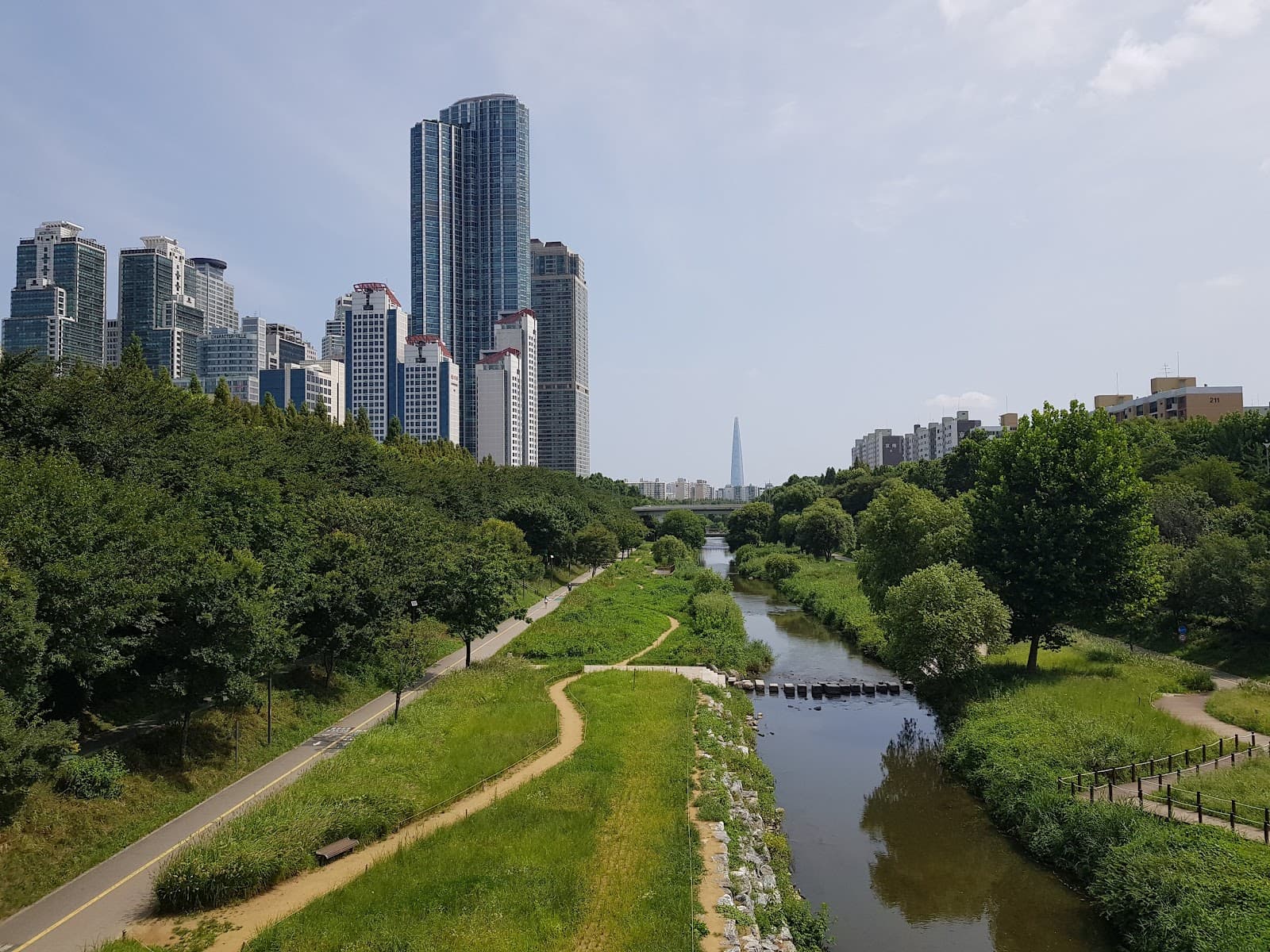 良才川河畔文化休息区 2